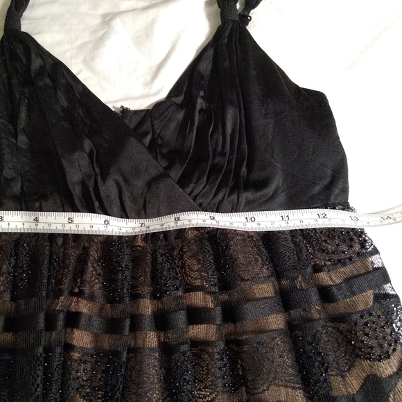 BCBG MaxAzria empire waist cocktail dress - Picture 16 of 16